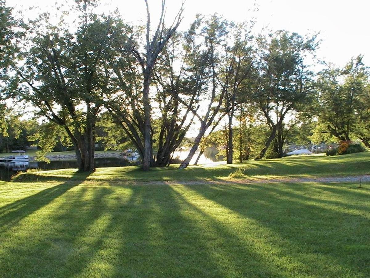 Le Reflet de la Rivière B&B Weedon-Centre Extérieur photo